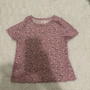 Wonder Nation ruffled tee w/ flower design